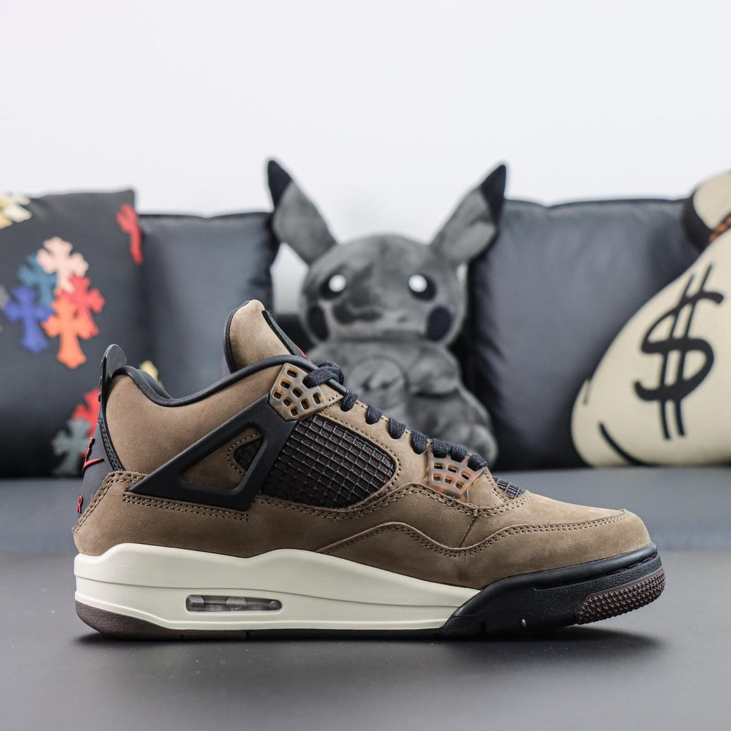 Travis Scott x Air Jordan 4 "Mocha"