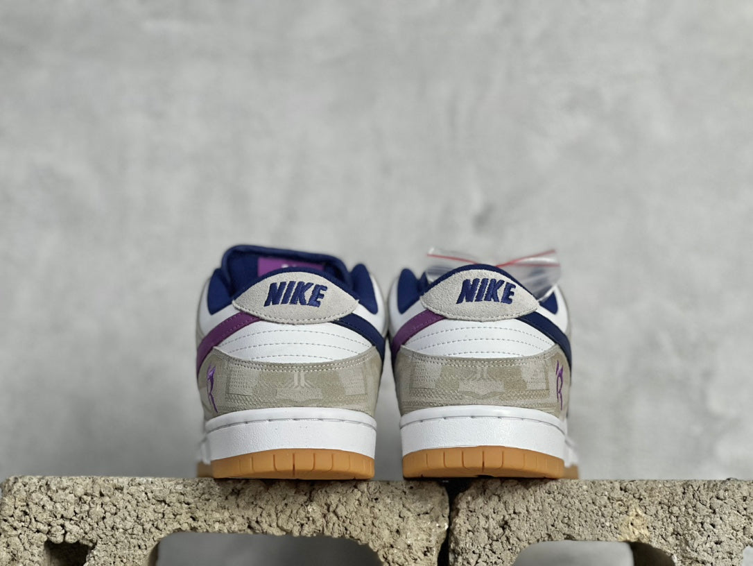 Nike SB Dunk Low x Rayssa Leal