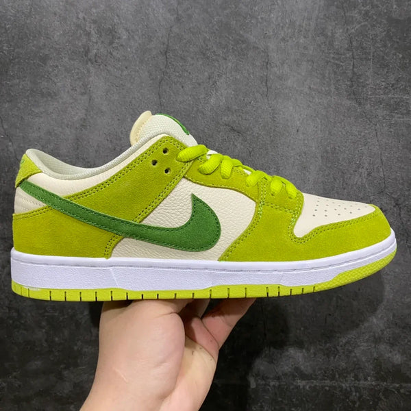 Nike SB Dunk Low "Green Apple"