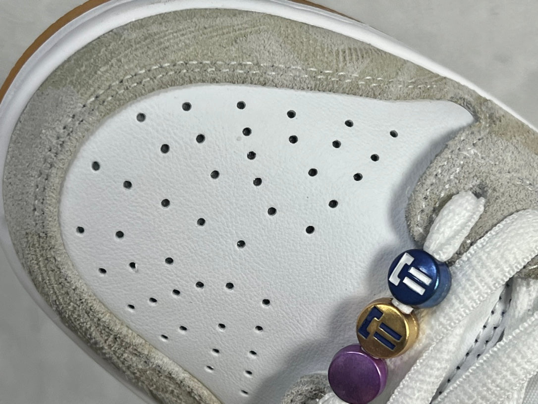 Nike SB Dunk Low x Rayssa Leal