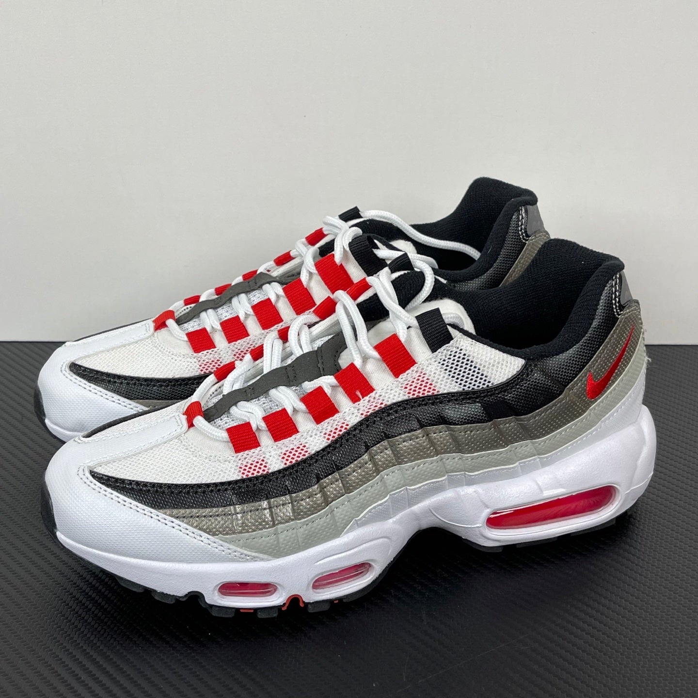 Air Max 95 "Solar Red"