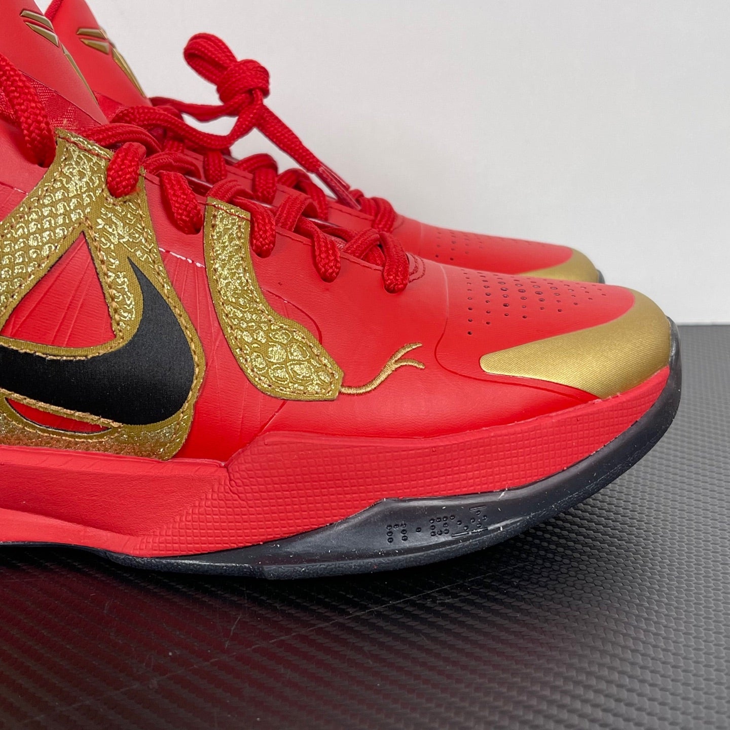 Nike Kobe 5 Protro "Year of the Mamba - University Red"