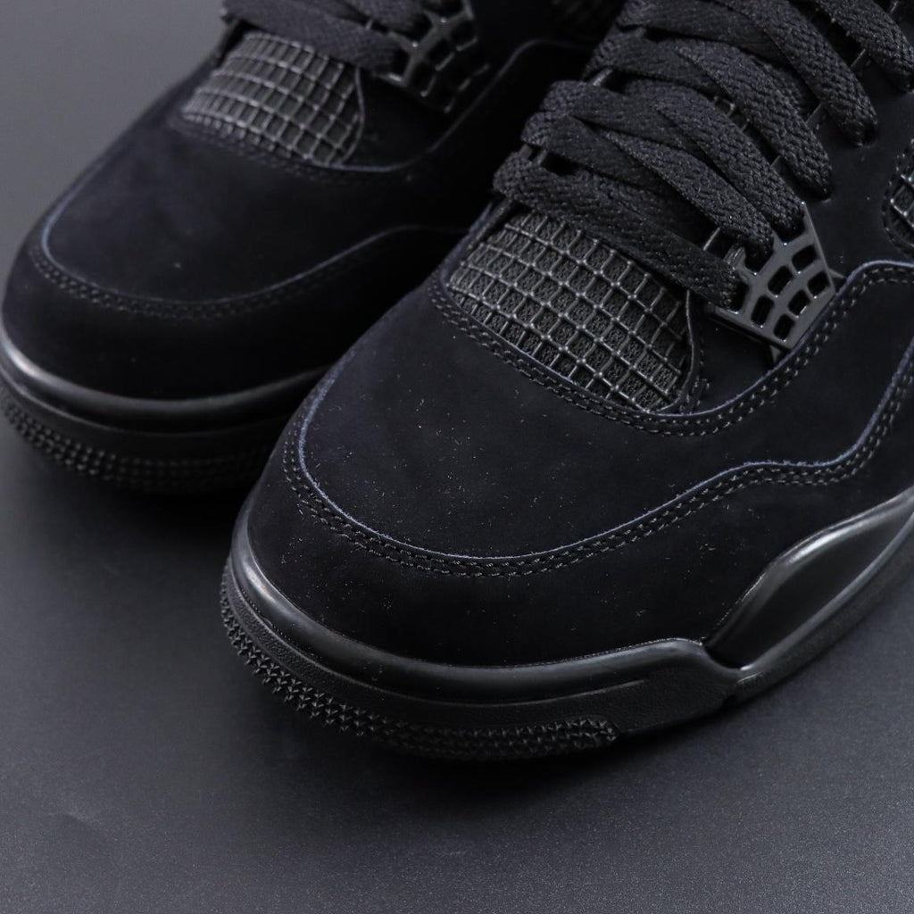 Air Jordan 4 "Black Cat"
