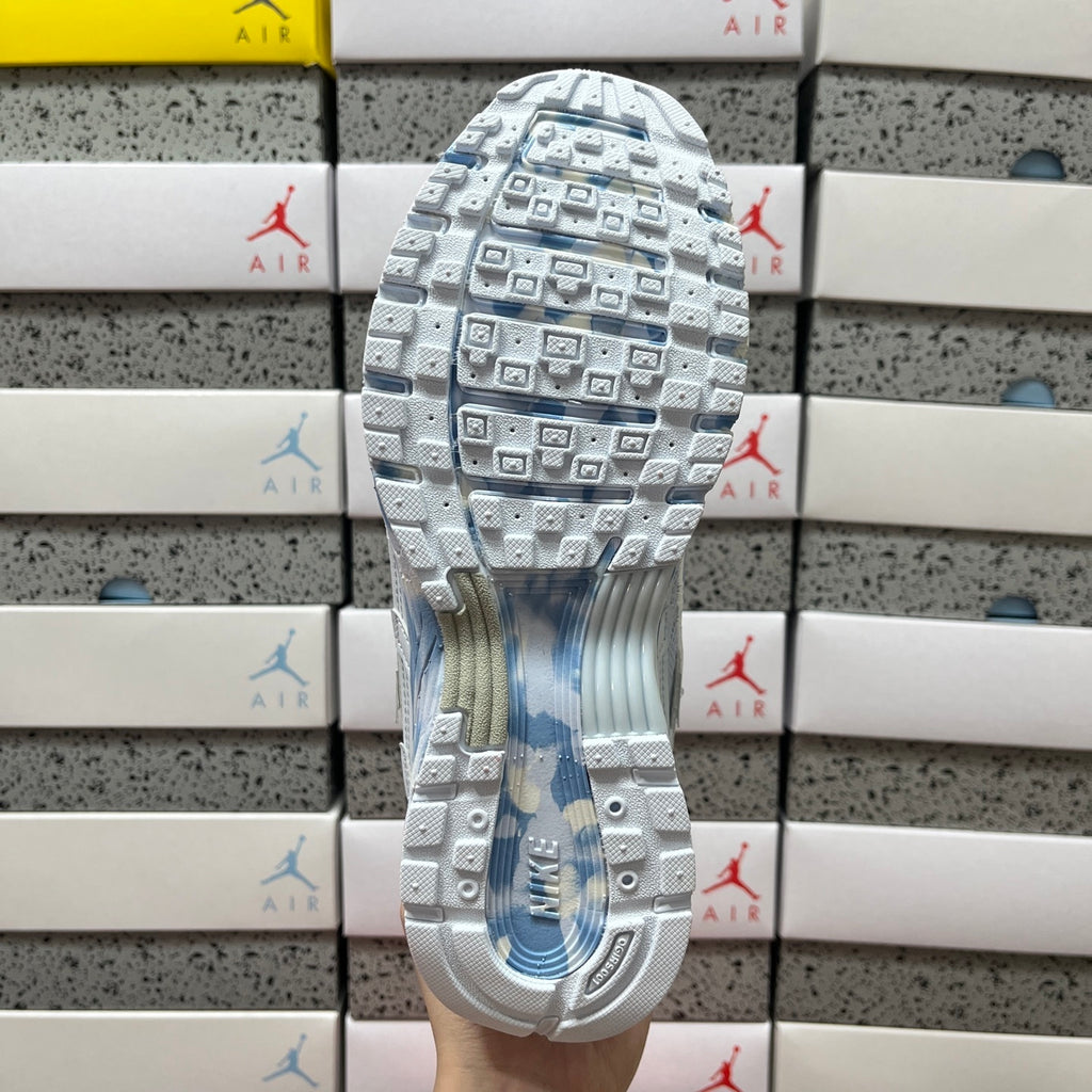 Tênis Nike P-6000 "Sky Blue Camo"