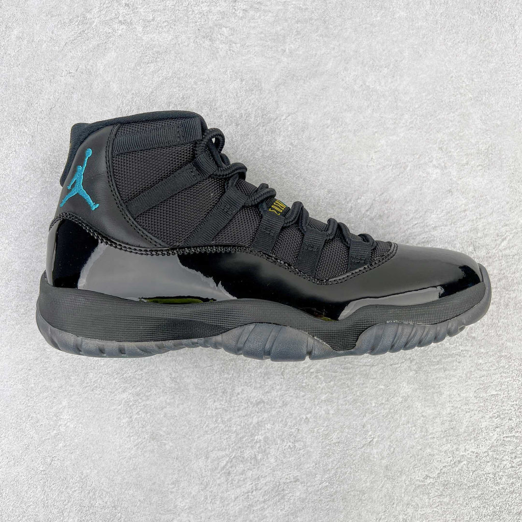 Air Jordan 11 "Cap and Gown"
