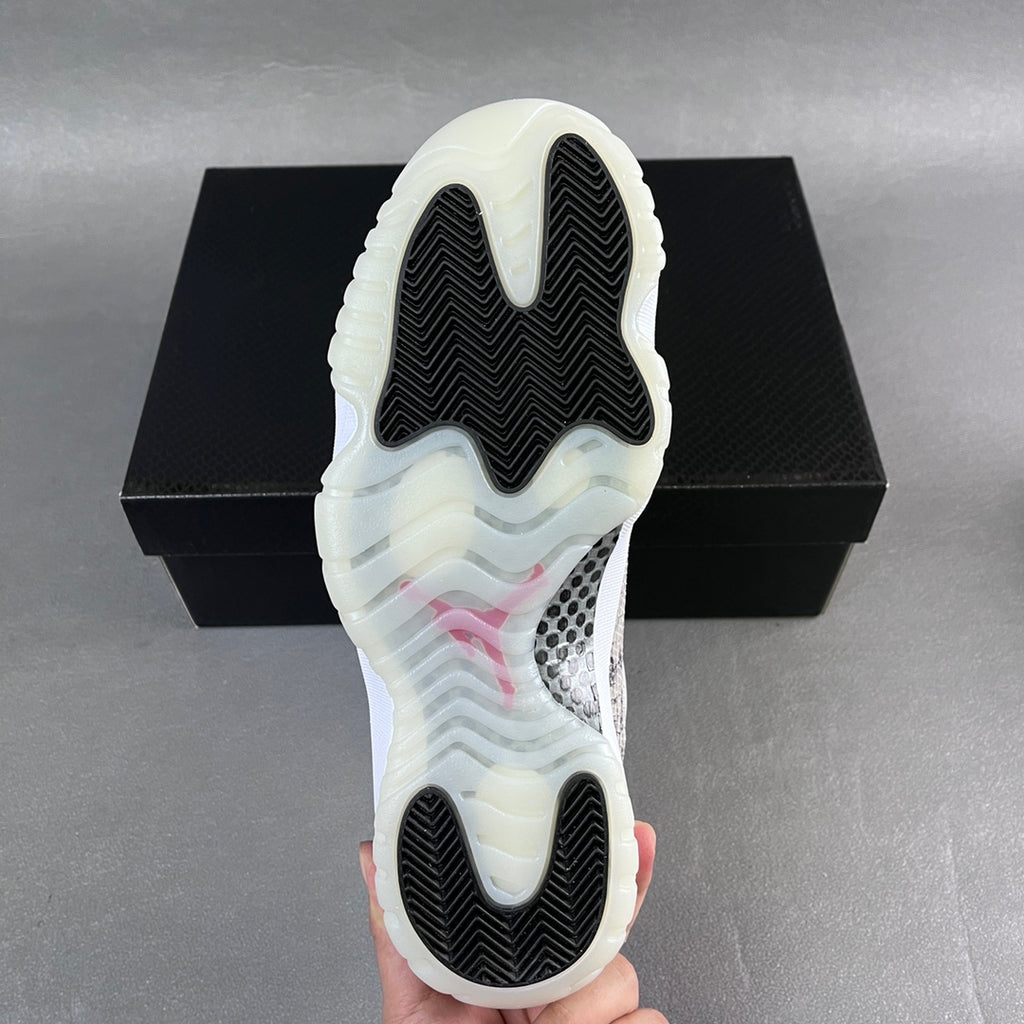 Air Jordan 11 Low "Grey Snakeskin"