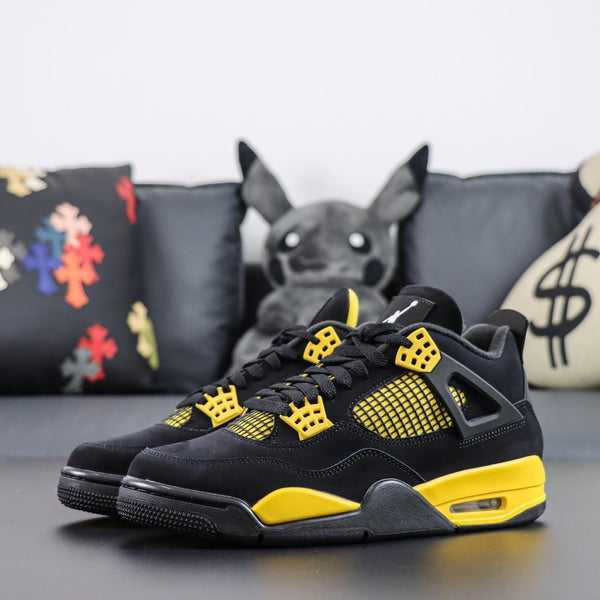 Air Jordan 4 Retro "Yellow Thunder"