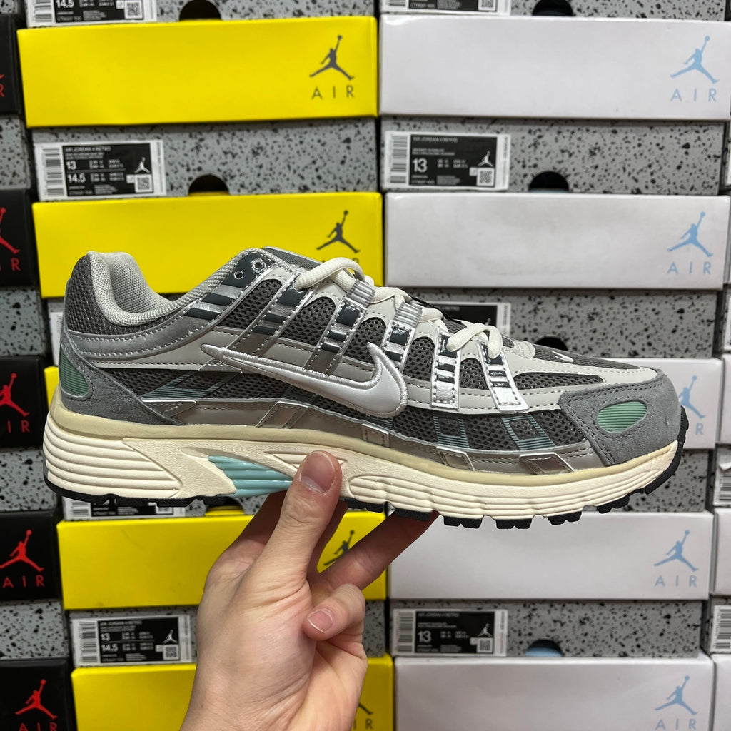 Nike P-6000 "Silver, Cinza Suede e Menta"