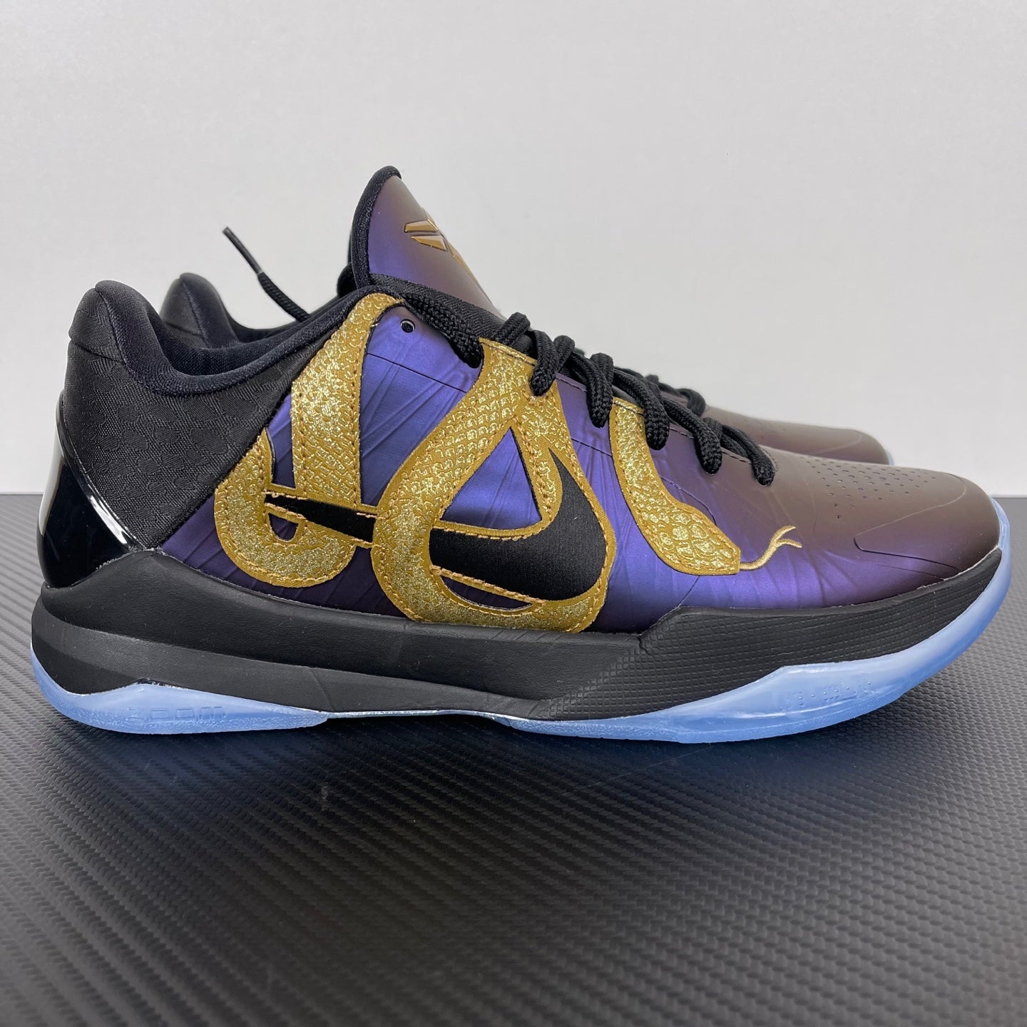 Kobe 5 Protro "Year of the Mamba" - "Eggplant"