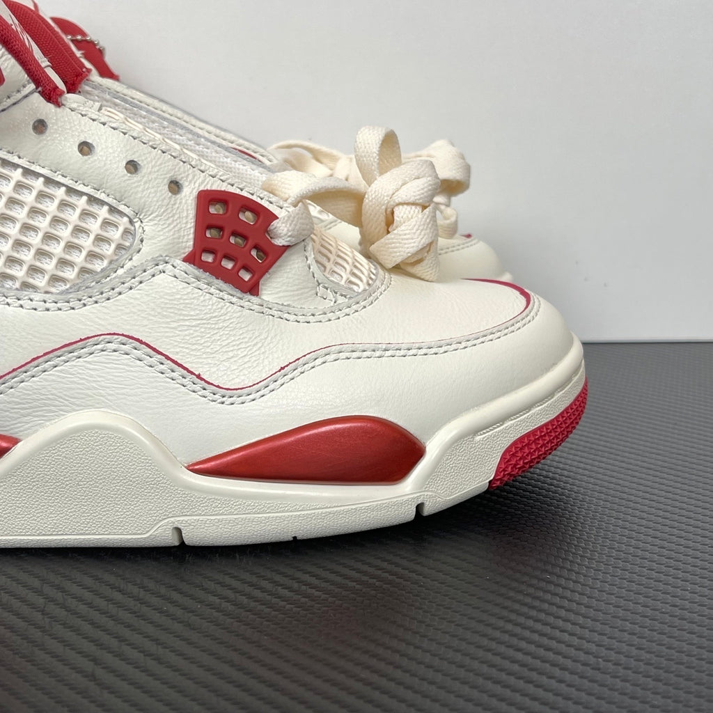 Air Jordan 4 "Valentine's Day" (2026)