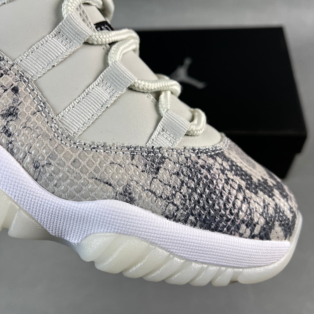 Air Jordan 11 Low "Grey Snakeskin"