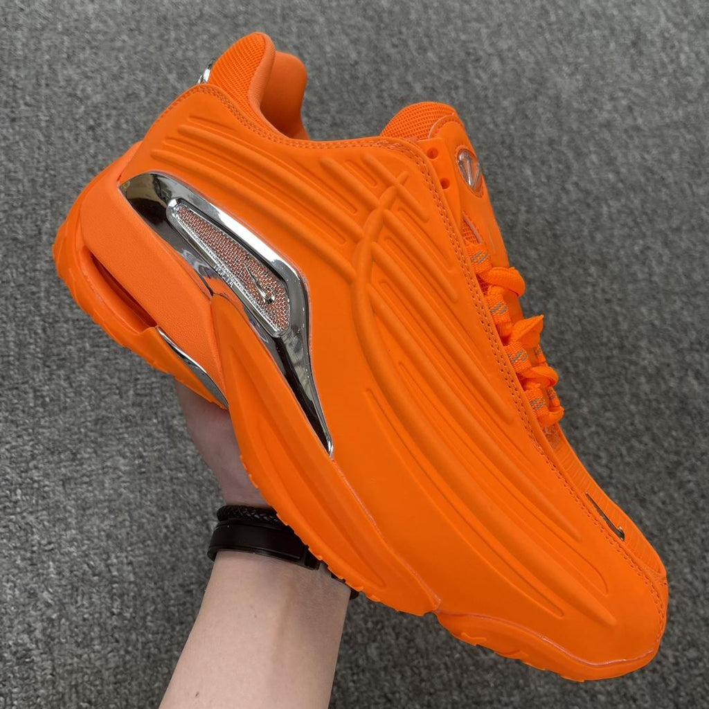 Hot Step 2 "Total Orange"