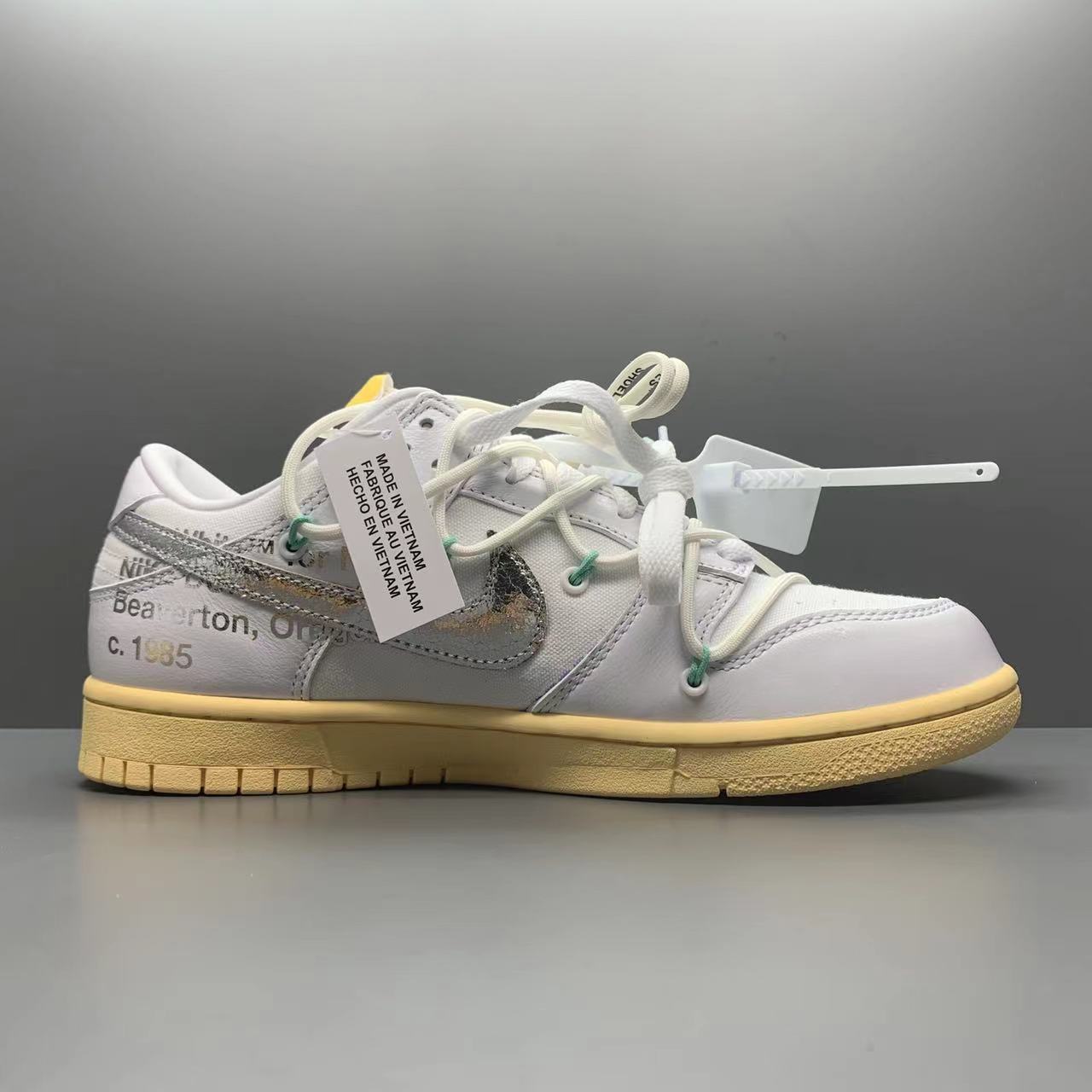 Nike Dunk Low Off-White "Lot 01/50"