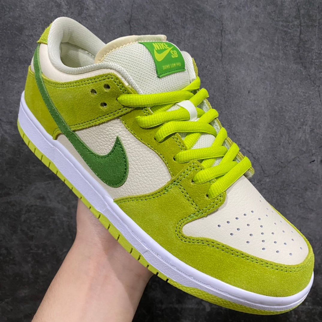 Nike SB Dunk Low "Green Apple"