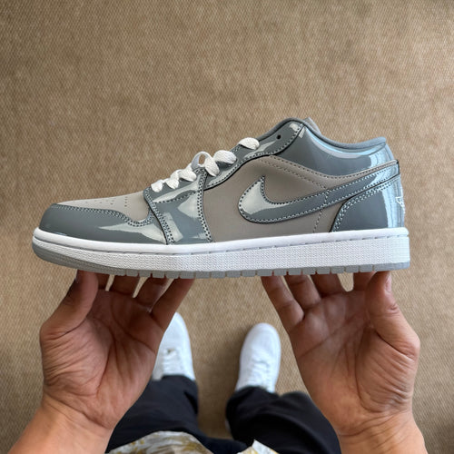 Air Jordan 1 Low SE "Cool Grey"