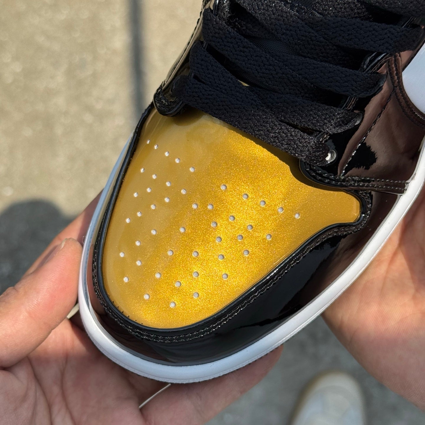 Air Jordan 1 Low "Gold Toe"