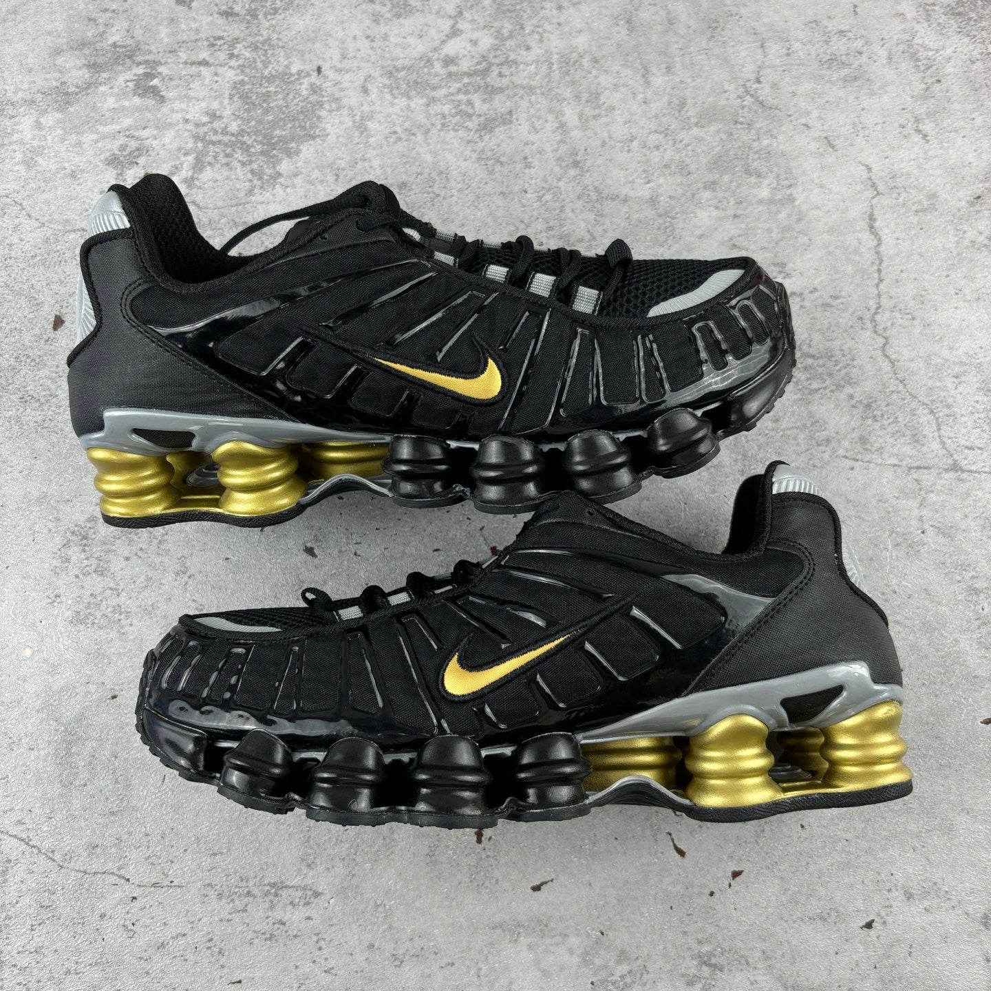 Nike Shox TL "Black/Metallic Gold"