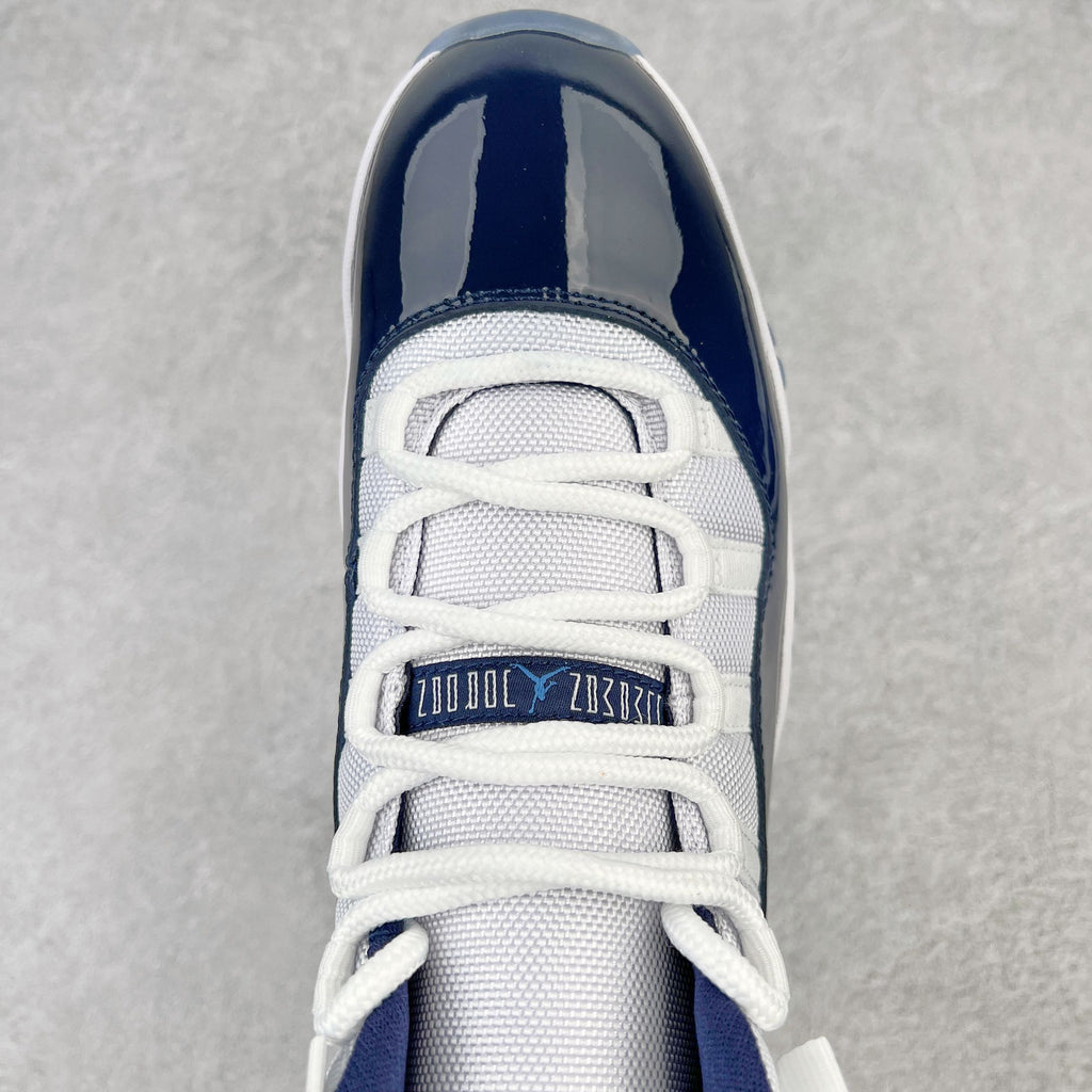Air Jordan 11 "Midnight Navy"