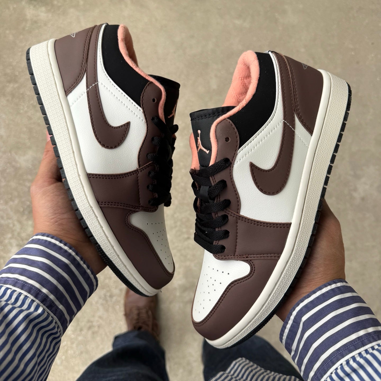 Air Jordan 1 Low "Light Chocolate"