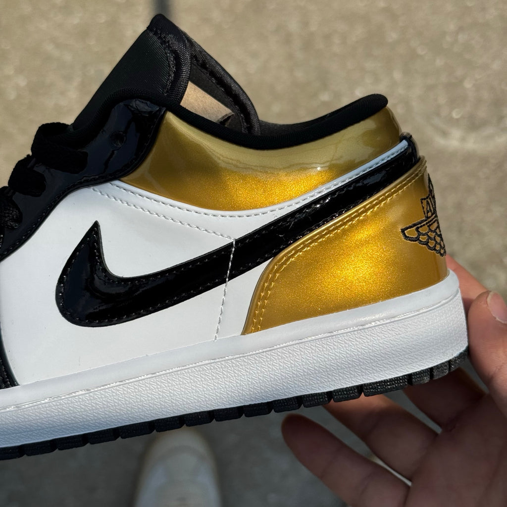 Air Jordan 1 Low "Gold Toe"