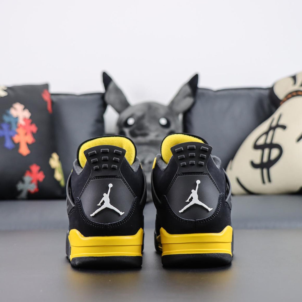Air Jordan 4 Retro "Yellow Thunder"