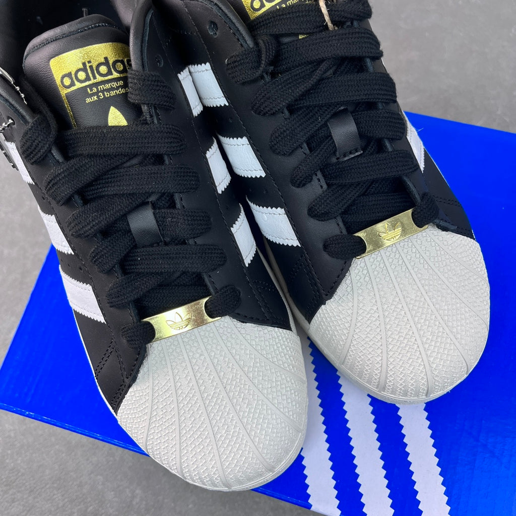 Adidas Superstar "Black/White"