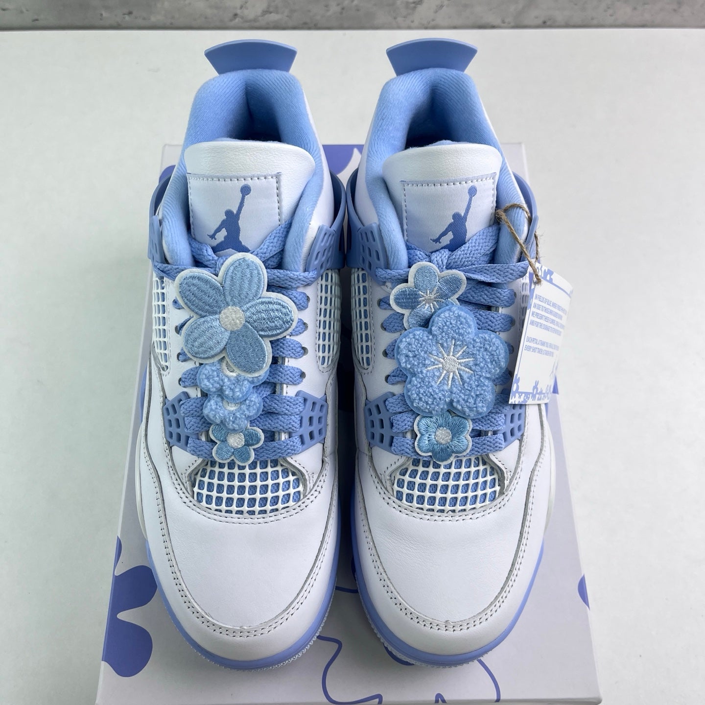 Air Jordan 4 "Forget Me Not"
