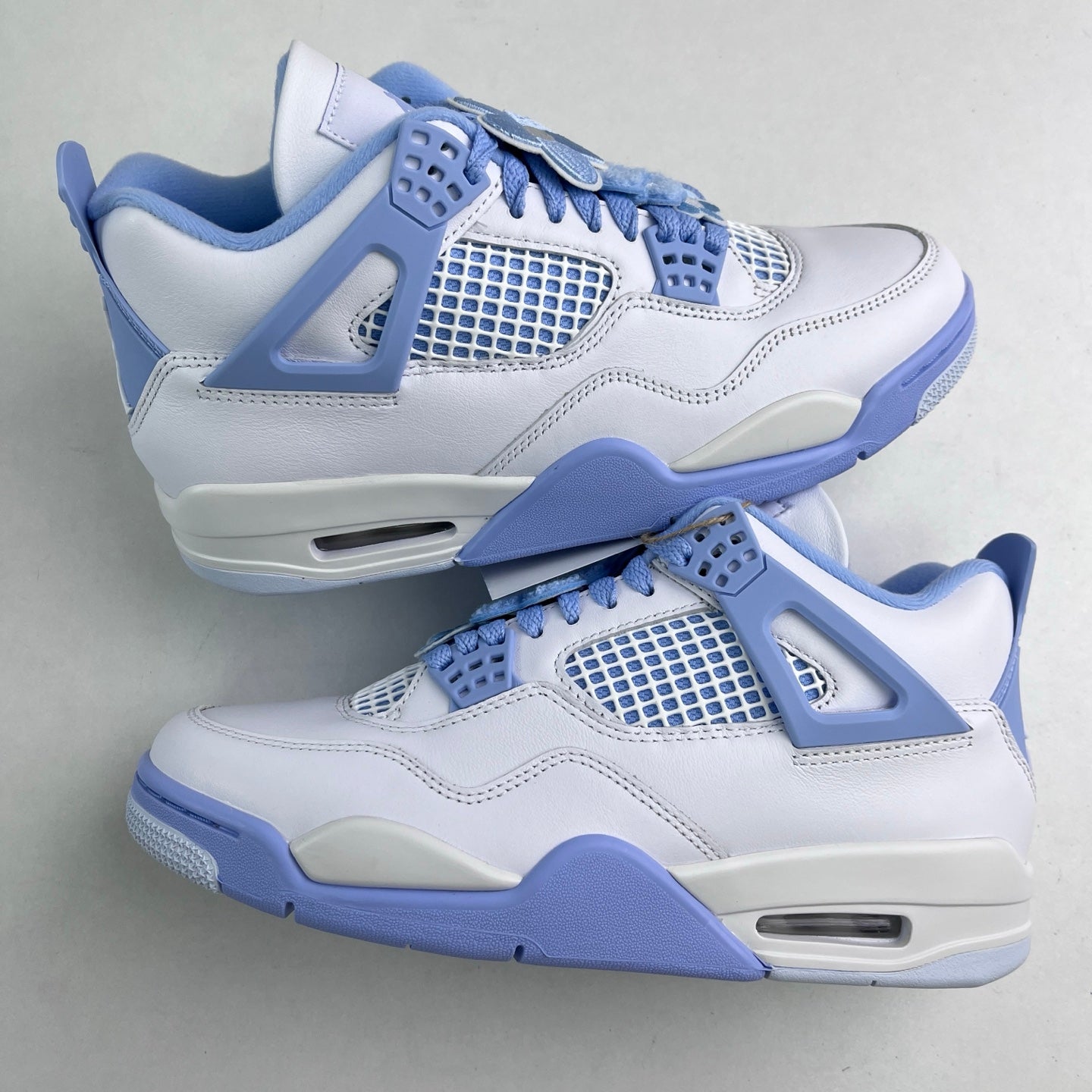 Air Jordan 4 "Forget Me Not"