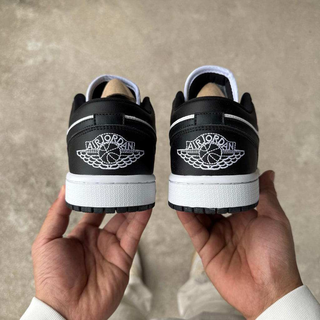 Air Jordan 1 Low "Black White"