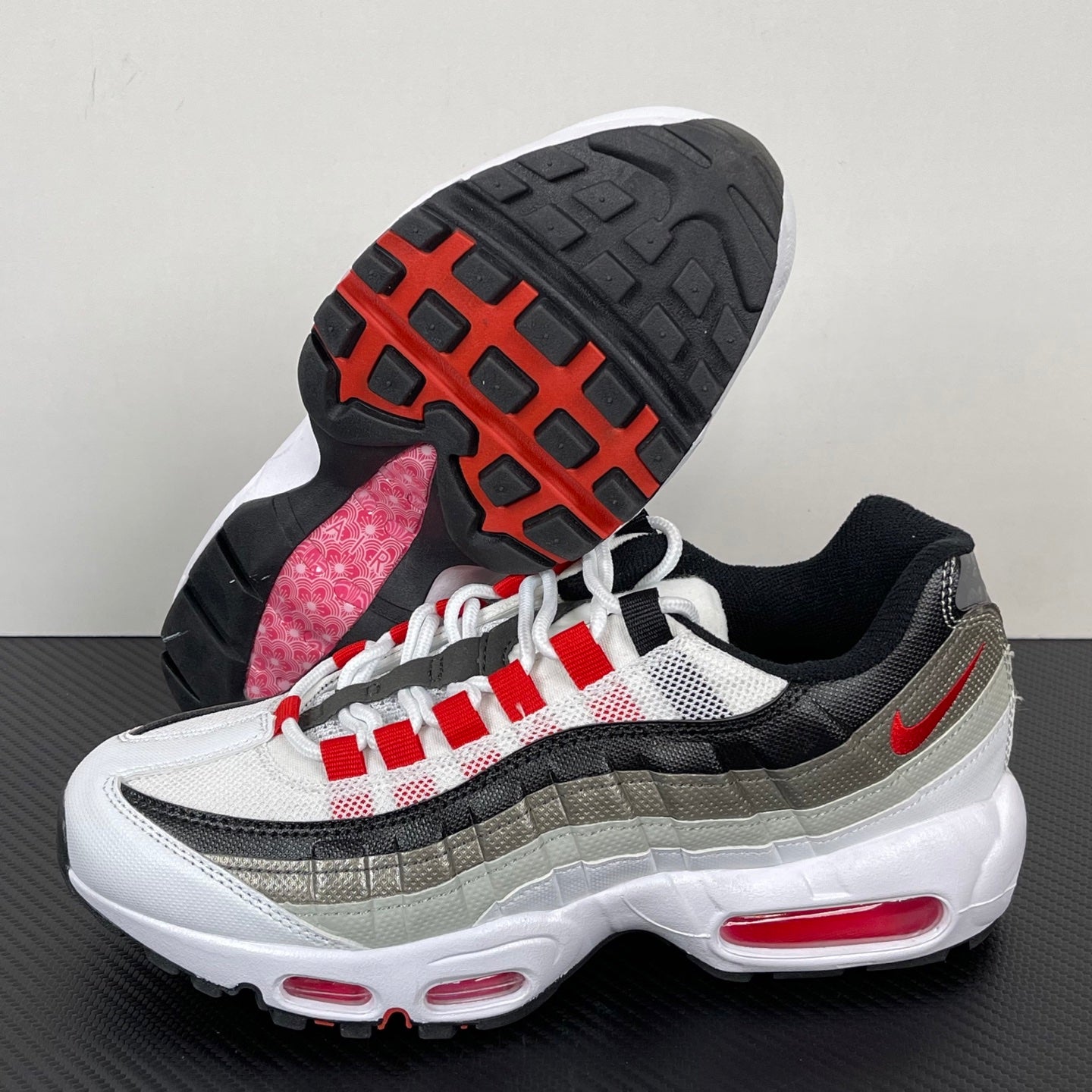 Air Max 95 "Solar Red"