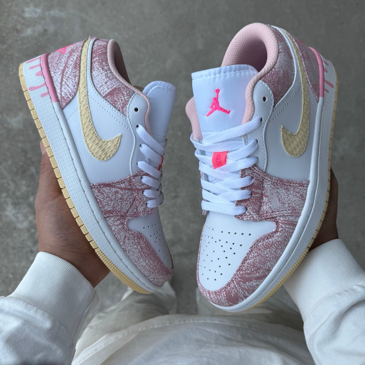 Air Jordan 1 Low SE GS "Paint Drip"