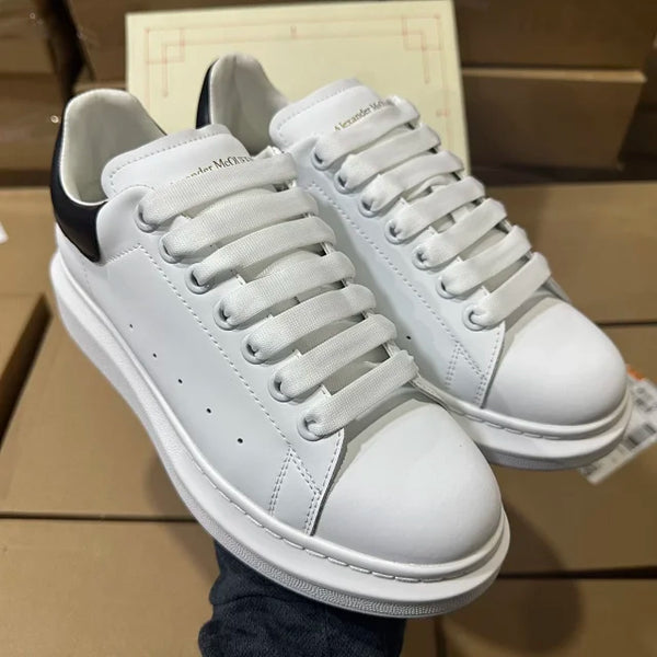 Alexander McQueen Oversized "White/Black"